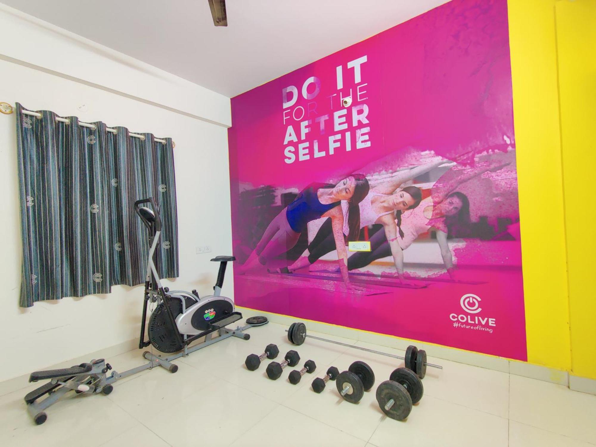 C Suites - Clanton Bangalore Bagian luar foto